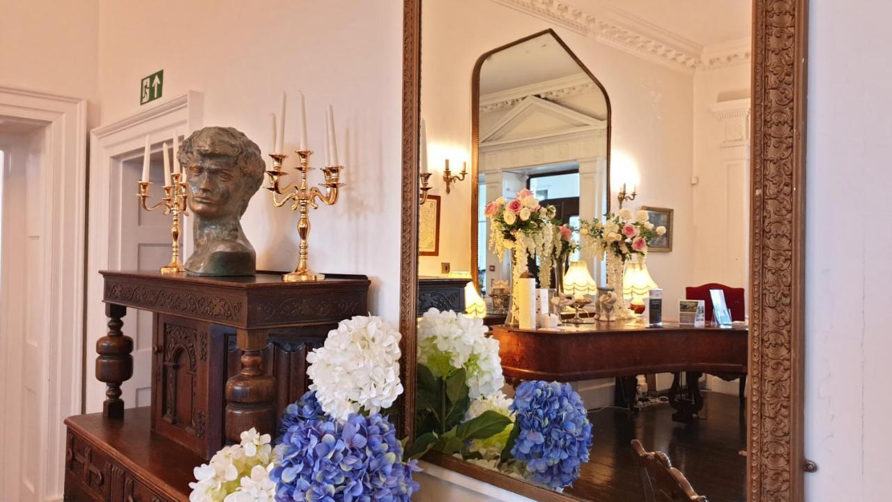 Longworth Hall Hotel Lugwardine Buitenkant foto