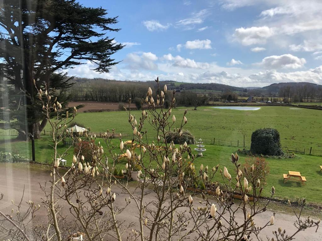 Longworth Hall Hotel Lugwardine Buitenkant foto